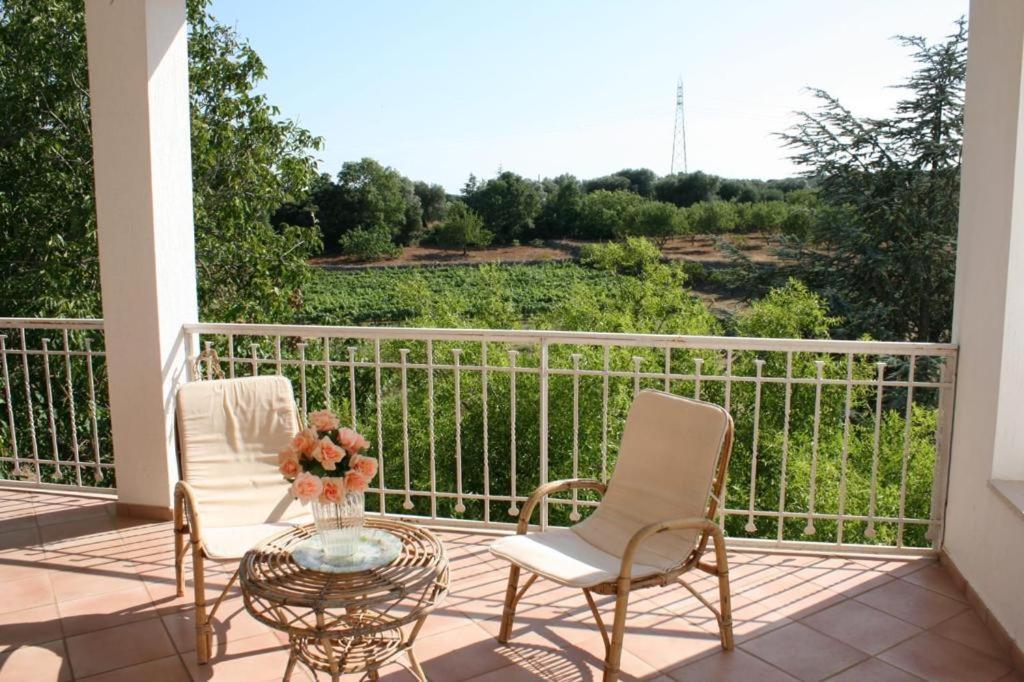 Villa Isabella Остуни Екстериор снимка
